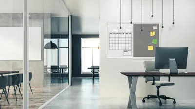 Zdjęcie produktu dla Tablica COMBI suchościeralna magnetyczna filcowa 120x90 cm szara rama aluminiowa + gratis
