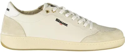 Produktbild von Weißer Herrensneaker mit Kontrastdetails und herausnehmbarem Fußbett