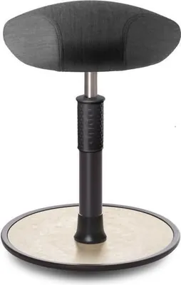 Produktbild von Sitz- Stehhocker Free Regular Triangel kvadrat Remix Salz&Pfeffer sw. /creme.