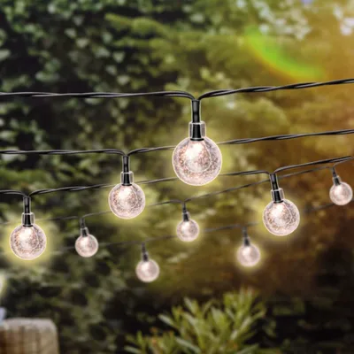 Produktbild von Grundig Solar Power Light String 9 M - 50 Lichter Lichterkette mit Solarpanel - Warmweißes Licht - 8 Modi - Schwarz