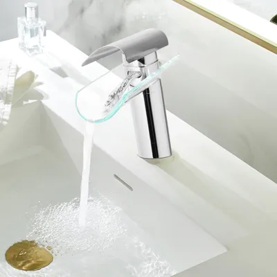 Produktbild von Glas Wasserfall Armatur Modern Einhebelmisch Waschbecken Wasserhahn Badarmatur Küchenarmatur Chrom (Silber) für Küchen Badezimmer
