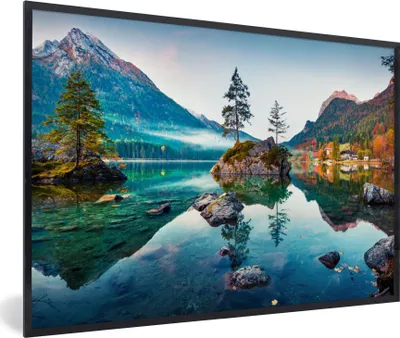 Produktbild von MuchoWow® Gerahmtes Poster Berge - See - Bäume - Natur - Wasser 90x60 cm - Poster mit Schwarzem Bilderrahmen Wandposter Rahmen Foto Bilder - Fotorahmen - Foto-Plakat