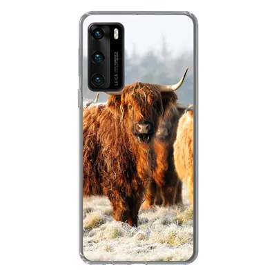Produktbild von MuchoWow® Handyhülle Schutzhülle Hülle für Huawei P40 Schottische Highlander - Schnee - Wald Silikon Softcase Handy Hülle - Handytasche