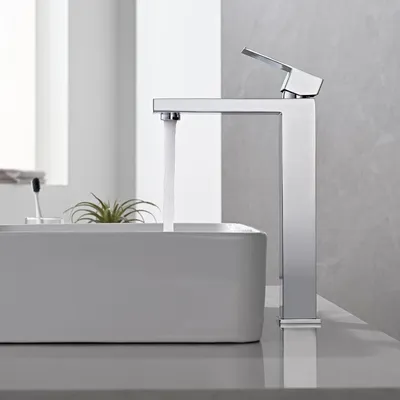 Imagen del producto de Grifo monomando, cromado, de 25 cm de altura, para lavabo