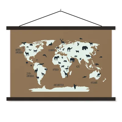 Produktbild von MuchoWow® Textilposter Weltkarte - Tiere - Braun 150x100 cm mit schwarzem Rahmen - Schlafzimmer