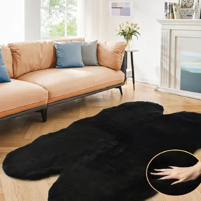 Produktbild von Fellteppich Kunstfell Schwarz 120x180 cm Waschbar Flauschig