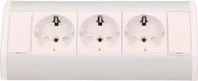 Immagine prodotto di ORNO GM-9001 Presa d'angolo a 3 poli con chiusura a prova di bambino, montaggio a 45, 3680W, colore: bianco + argento, per cucina, ufficio e piano di lavoro
