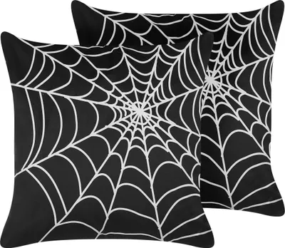 Obrázek produktu pro BELIANI Set 2 dekorativních polštářů černý samet 45 x 45 cm motiv pavučina síť čtvercový moderní Halloween podzimní dekorace doplňky