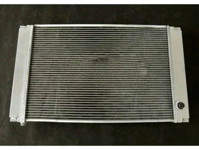 Zdjęcie produktu dla Grzejnik aluminiowy - 56 mm - 2 wyloty na chłodnicę oleju - 620x428x56 mm - 2 rzędy