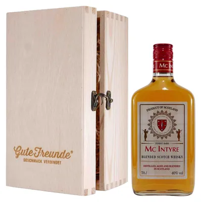Produktbild von Mc Intyre Blended Scotch Whisky mit Geschenk-Holzkiste