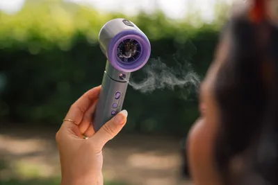 Obrázek produktu pro Verbatim 32345, Purpurová, Šedá, 1 ventilátor/ventilátory, 7,5 h, 16000 ot/min, Ruční vějíř, 6,5 W