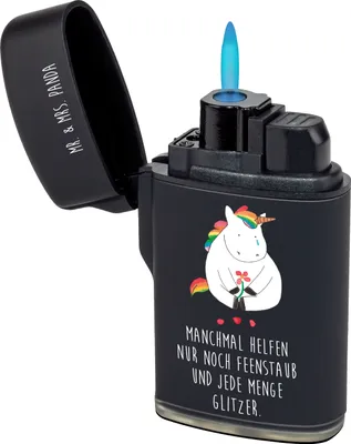 Produktbild von Mr. & Mrs. Panda Feuerzeug Einhorn Traurig - Schwarz - Geschenk, Einhörner, zigarettenanzünder, Glitzer, Trauer, anzünder, Blume, Feuerzeuge, sturmfeuerzeug, Liebe