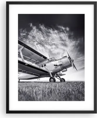 Produktbild von Gerahmtes Poster - Schwarzer Rahmen - Flugzeug An-2 Schwarzweiß - 40x50 cm - Wand Bild - Wanddeko - Wandbilder - Wandposter - Bilderrahmen - Bilder - Kunstdruck - Wandbild - P2BPA40x50-4363