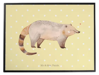 Produktbild von Mr. & Mrs. Panda Schreibunterlage Nasenbaer - Gelb Pastell - Geschenk, schreibauflage, bastelunterlage, Nasenbären, Lustige Sprüche, schreibtischunterlage, Rüsselbär, Bär