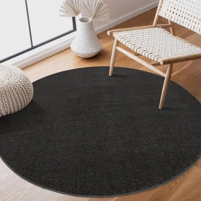 Zdjęcie produktu dla Unyqoos® Okrągły dywan z krótkim włosiem, średnica 200 cm, ciemnoszary, jednolity kolor, polipropylen, 1850 g/m², certyfikat STANDARD 100 by OEKO-TEX