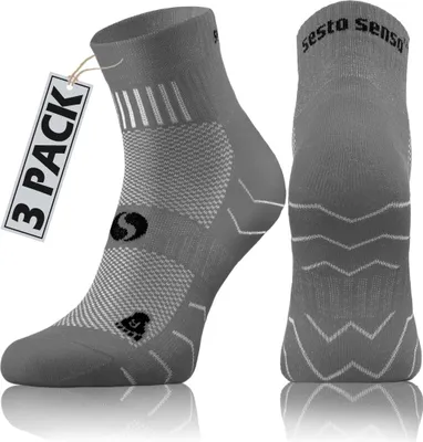 Produktbild von Sesto Senso Sportsocken – Bequeme, atmungsaktive Socken – Uni für Damen und Herren, Größe 43-47, Grau, 3er Pack