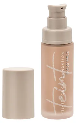 Produktbild von Your MakeUp Fluid – Ebenmäßiger,strahlender Teint mit natürlicher Deckkraft MF03