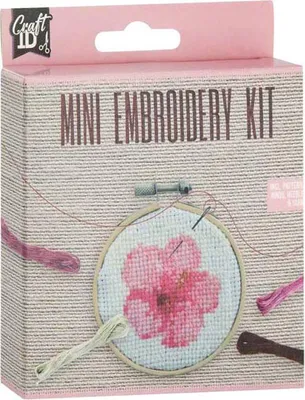 Produktbild von Mini-Stickset „Blume“ – inkl. Nadel und Garn