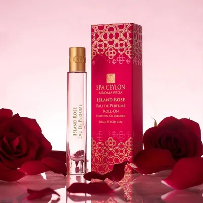 Produktbild von Parfümiertes Damenwasser – Rose, Veilchen, Geranie – ISLAND ROSE – Roll-on