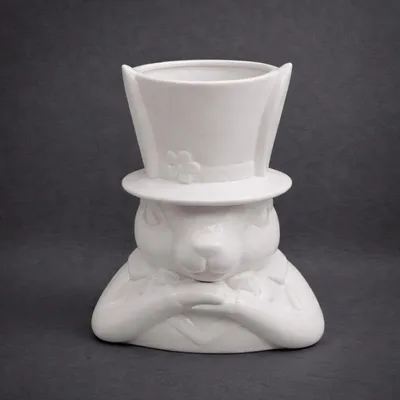 Produktbild von Eleganter Keramik Hase mit Hut – 30 cm – Weiß | Vorbestellung, lieferbar ab 31.01