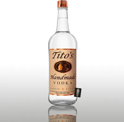 Produktbild von Titos Vodka 0,7L 40% vol. - [Enthält Sulfite]