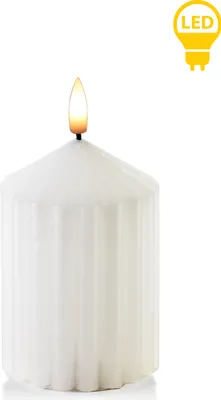 Produktbild von LED-Kerze Kunststoff Idalia Idalia 7x7x14 cm Warmweiß 1 Stück