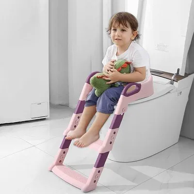 Produktbild von Famanu Kindertoilettensitz mit Treppe - Rosa