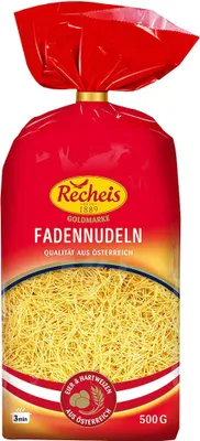 A bag of Recheis Goldmarke Fadennudeln (egg noodles).