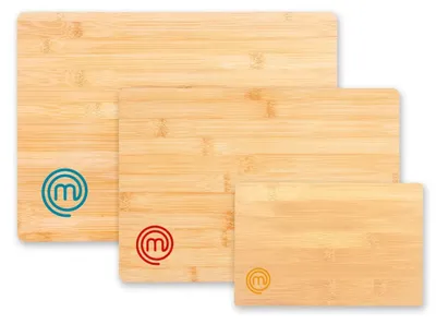 Image de Planches à découper MasterChef : bois, bambou, dimensions 38 cm x 27,5 cm / 34 cm x 23,5 cm / 23 cm x 15 cm. Planches en bois (grandes, moyennes et petites), planches de cuisine de différentes couleurs, bambou naturel