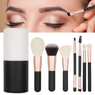 Immagine prodotto di Set di 7 pennelli da trucco professionali per il viso