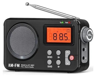 Produktbild von Tragbares AM/FM Radio mit DSP, 3 W Lautsprecher und Display – Inklusive Wecker, Timer – betrieben mit 4 AA-Batterien oder USB – für Zuhause und Outdoor