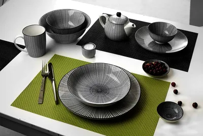 Image de Assiette plate 26,5cm Takeo Stripes
