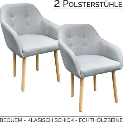 2 Stühle mit umlaufender Armlehne, Holzbeine und hellgrauem Stoff auf Rückenlehne, Sitzpolster und Armlehne