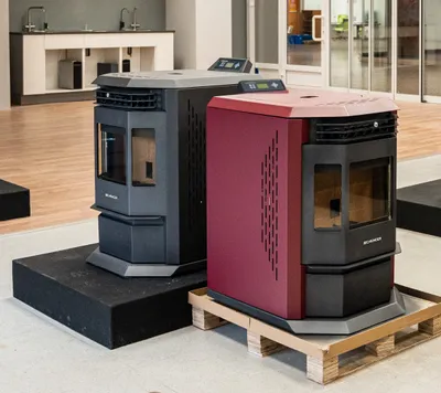Immagine prodotto di Stufa a pellet SCHENGER HLP3602 9,3kW A++ Completamente automatica WIFI+ECO+TIMER Rosso