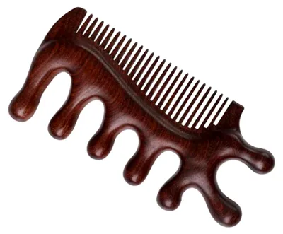 Produktbild von Holz-Massagekamm mit breiten Zinken für Kopfhaut- und Nackenmassage, handgefertigt und tragbar