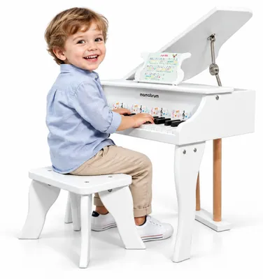 Immagine prodotto di Mamabrum, pianoforte giocattolo in legno con 30 tasti, meccanico (senza batterie), colore bianco, completo di sgabello, supporto per spartiti, adatto a bambini dai 3 anni, dimensioni: 31,5 x 50 x 49,5 cm