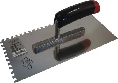 Produktbild von Glättekelle Maurerlob 28 cm 6x6 gezahnt