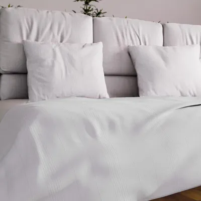 Tagesdecke Polycotton 180x220 cm waschbar einfarbig gestreift
