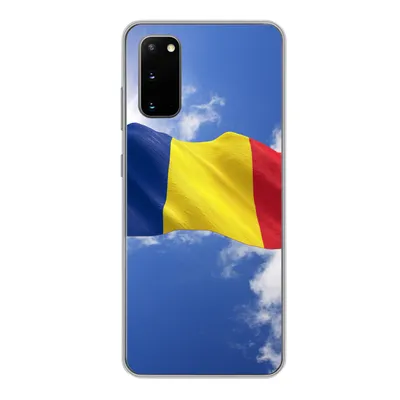 Produktbild von MuchoWow® Handyhülle Schutzhülle Hülle für Samsung Galaxy S20 Rumäniens Flagge weht am Himmel Silikon Softcase Handy Hülle - Bild