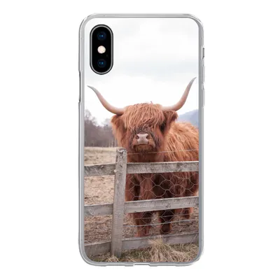 Produktbild von MuchoWow® Handyhülle Schutzhülle Hülle für iPhone X Scottish Highlander - Gras - Zaun Silikon Softcase Handy Hülle - Handyhülle