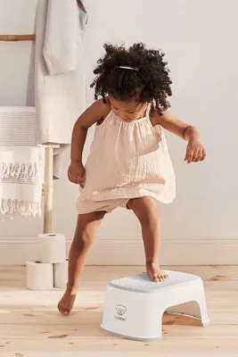 Produktbild von Famanu Hocker Kinder - Kinderschrittstuhl, Küchenhilfe