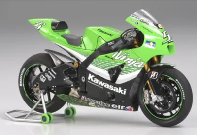 Produktbild von Tamiya Kawasaki Ninja ZX-RR, Motorradmodell, Montagesatz, 1:12, Kawasaki Ninja ZX-RR, Kunststoff, Landfahrzeugmodell