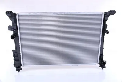 Produktbild von NISSENS 67186 Kühler Wasserkühler Motorkühler passend für MERCEDES-BENZ B-Klasse (W245) B-Klasse (W246, W242) A-Klasse (W176) CLA Coupe (C117) GLA