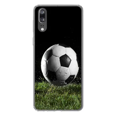 Produktbild von MuchoWow® Handyhülle Schutzhülle Hülle für Huawei P20 Fußball auf der Wiese Silikon Softcase Handy Hülle - Hardcover