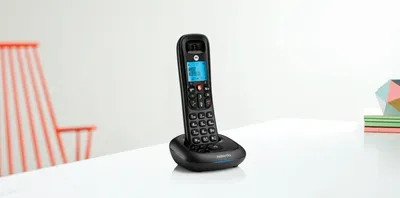 Produktbild von Motorola CD4001, DECT-Telefon, Kabelloses Mobilteil, Freisprecheinrichtung, 50 Eintragungen, Anrufer-Identifikation, Schwarz