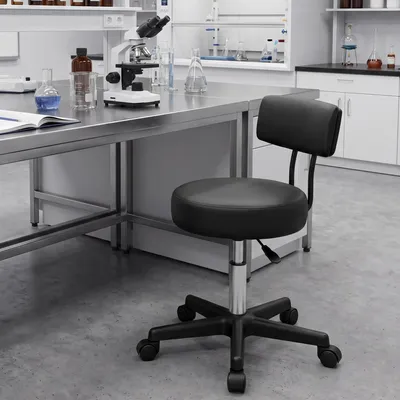 Produktbild von SONGMICS Rollhocker, höhenverstellbar, Hocker mit Rückenlehne, Labor, belastbar bis 150 kg, PolyurethanBezug, schwarz