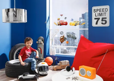 Produktbild von Komar Fenstersticker - Cars3 - Größe: 31 x 31 cm (Breite x Höhe), Disney, Kinderzimmer