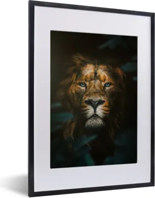 Produktbild von MuchoWow® MuchoWow® Gerahmtes Poster Löwe - Pflanzen - Dschungel 30x40 cm - Poster mit zchwarzem Bilderrahmen - Wandposter Schlafzimmer