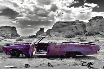 Produktbild von Wrecked Cadillac Poster colourlight Foto