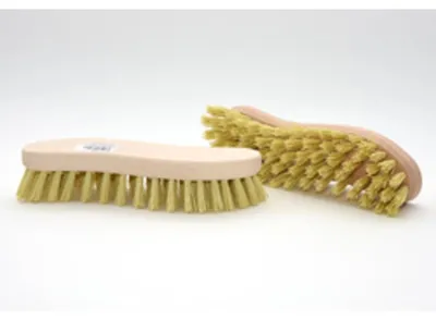 Obrázok produktu pre Kefa na drhnutie z bukového dreva, tvar S, 20 x 5 x 4,5 cm